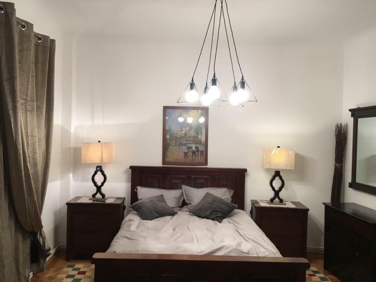 Vintage Apartment Bucharest